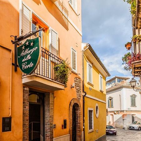 Albergo Della Corte Беневенто Экстерьер фото