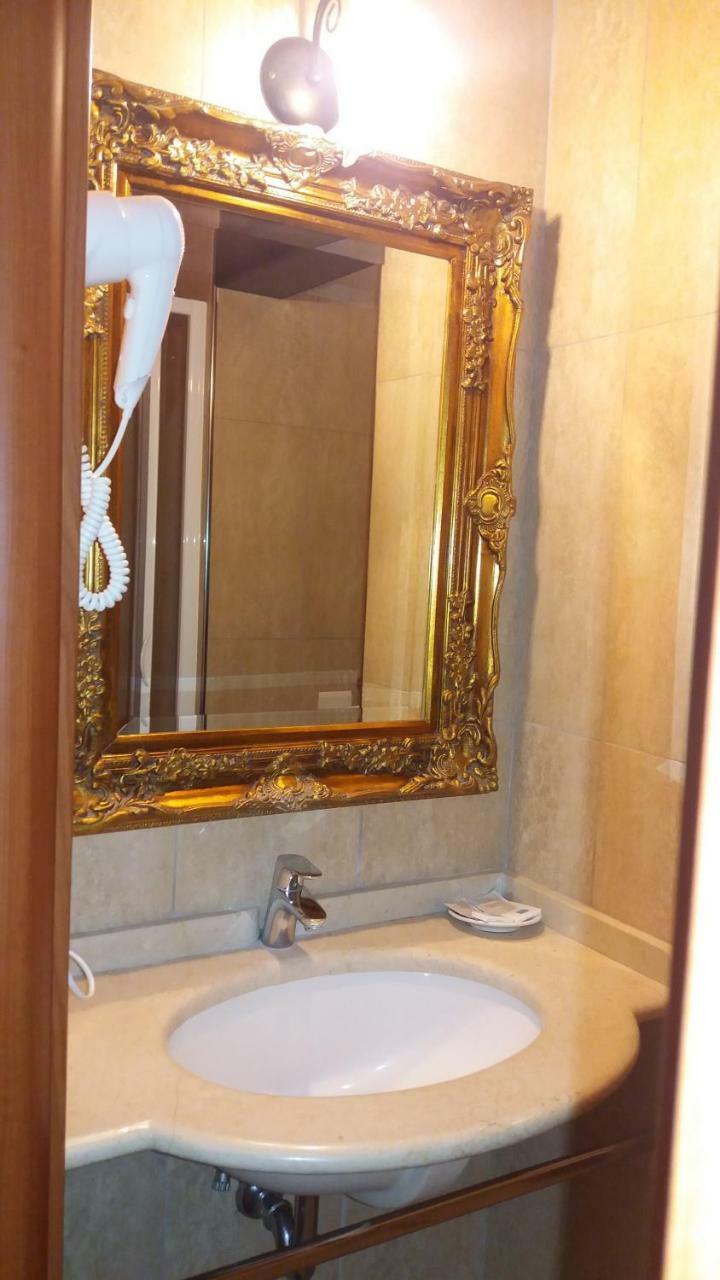 Albergo Della Corte Беневенто Экстерьер фото