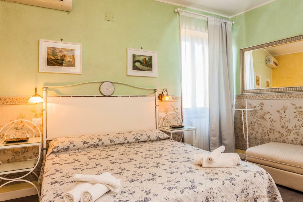 Albergo Della Corte Беневенто Экстерьер фото