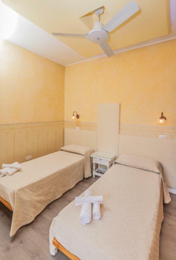 Albergo Della Corte Беневенто Экстерьер фото