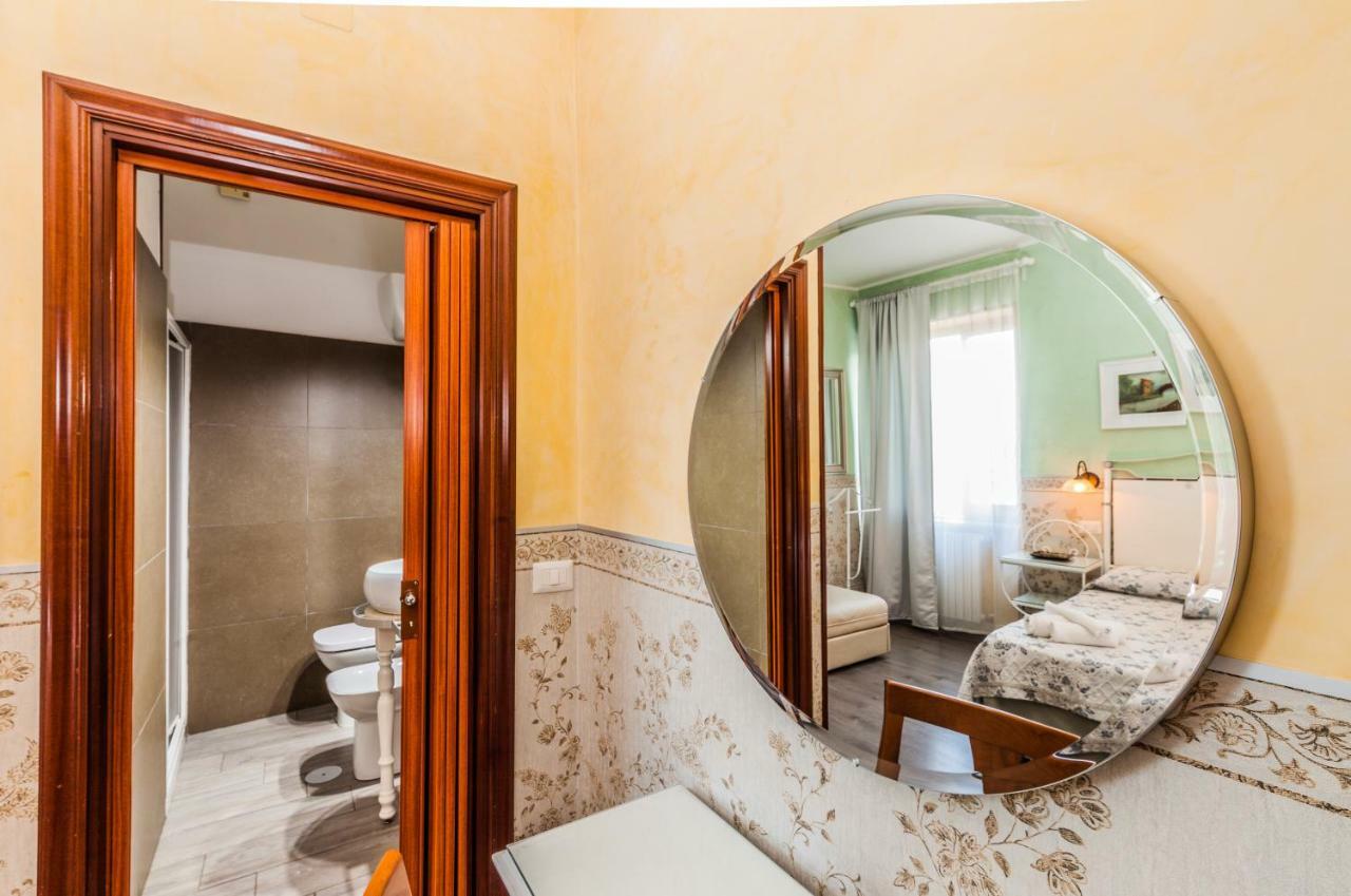 Albergo Della Corte Беневенто Экстерьер фото